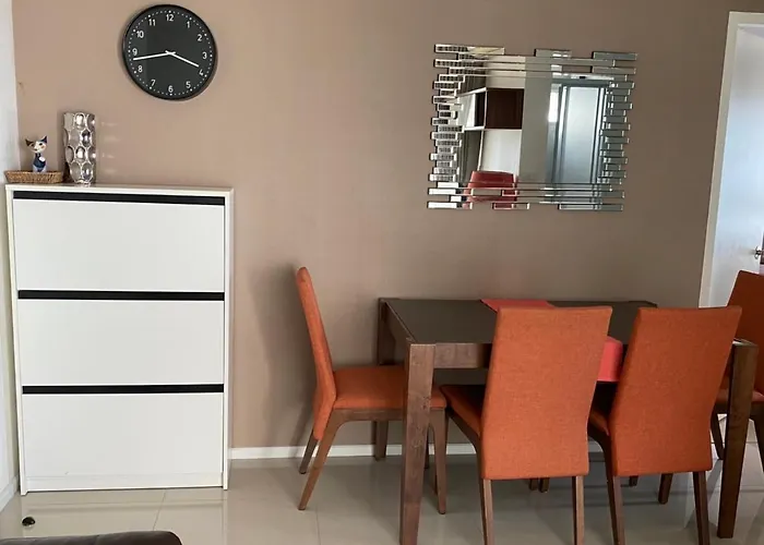 Cosy 2 Bedroom On Sukhumvit, Bts Phra Khanong Appartement *
