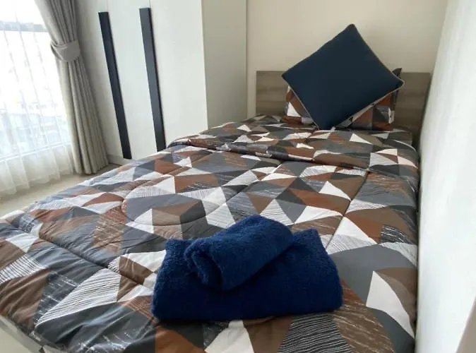 Cosy 2 Bedroom On Sukhumvit, Bts Phra Khanong Appartement *